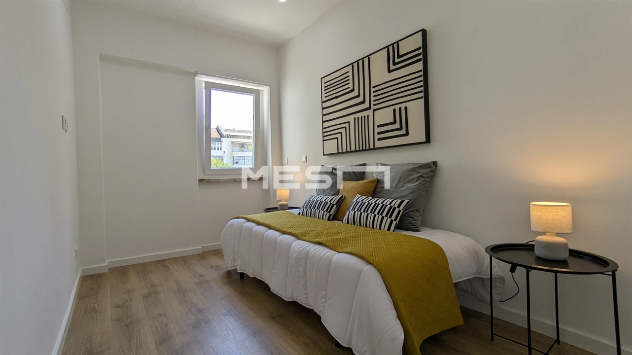 Apartamento T3 para Venda em Benfica Foto 17