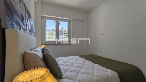 Apartamento T3 para Venda em Benfica
