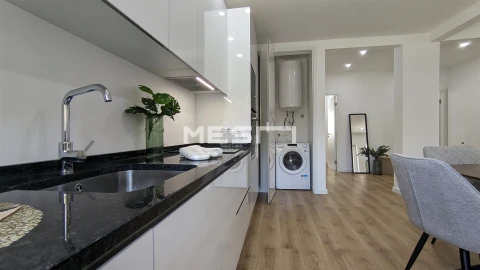 Apartamento T3 para Venda em Benfica