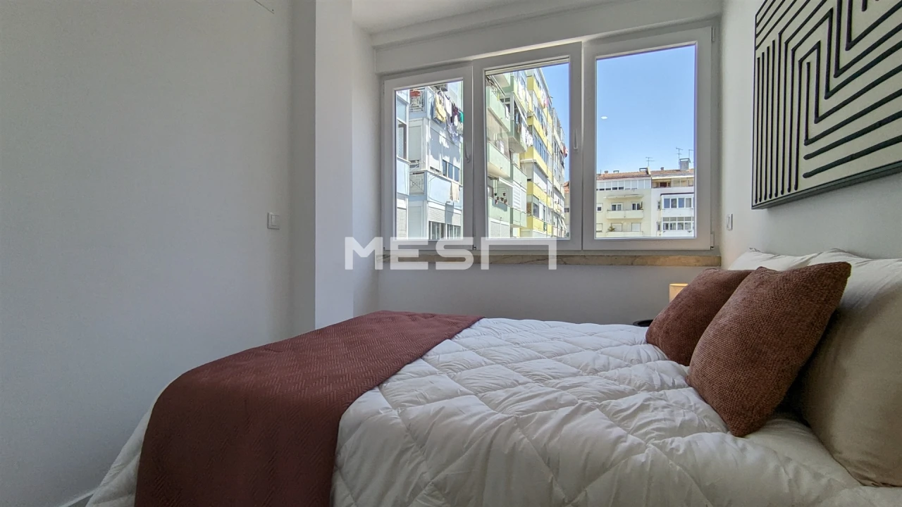 Apartamento T3 para Venda em Benfica Foto 14