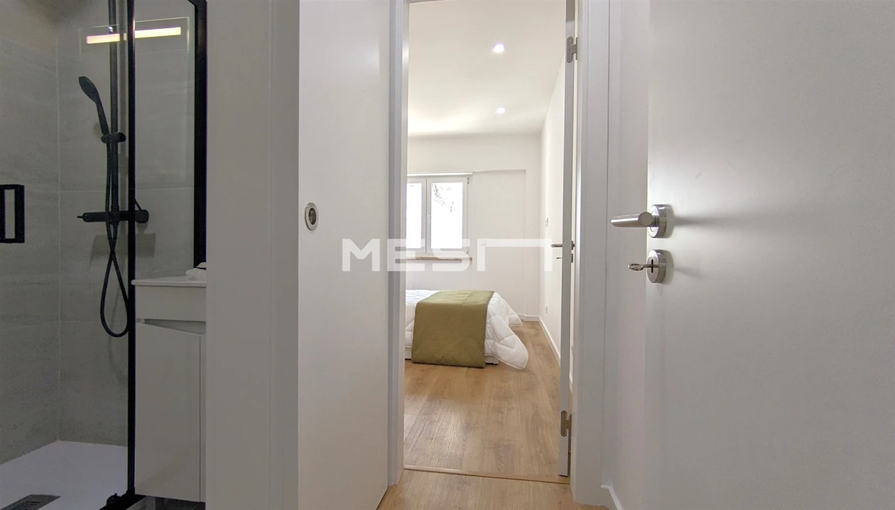 Apartamento T3 para Venda em Benfica Foto 9