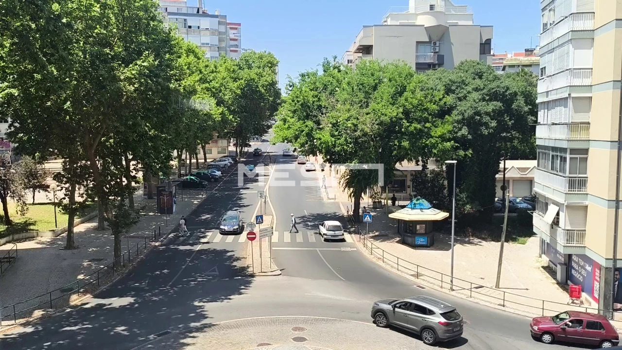 Apartamento T3 para Venda em Benfica Foto 19