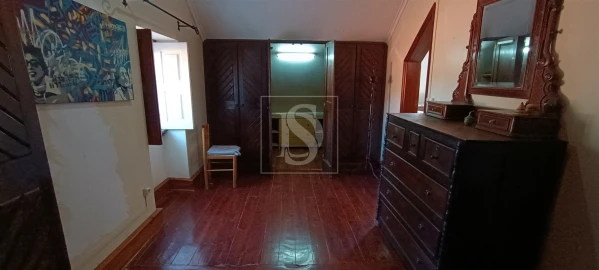 Quinta T10 para Venda em Orjais