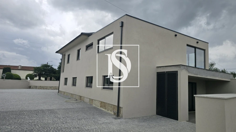 Apartamento T1 para Venda em Tamel (São Verissimo) Foto 10