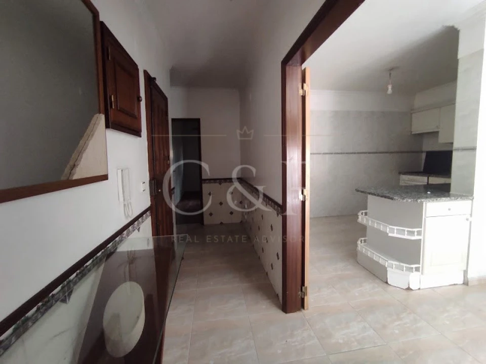 Apartamento T2 para Venda em Algueirão-Mem Martins Foto 16