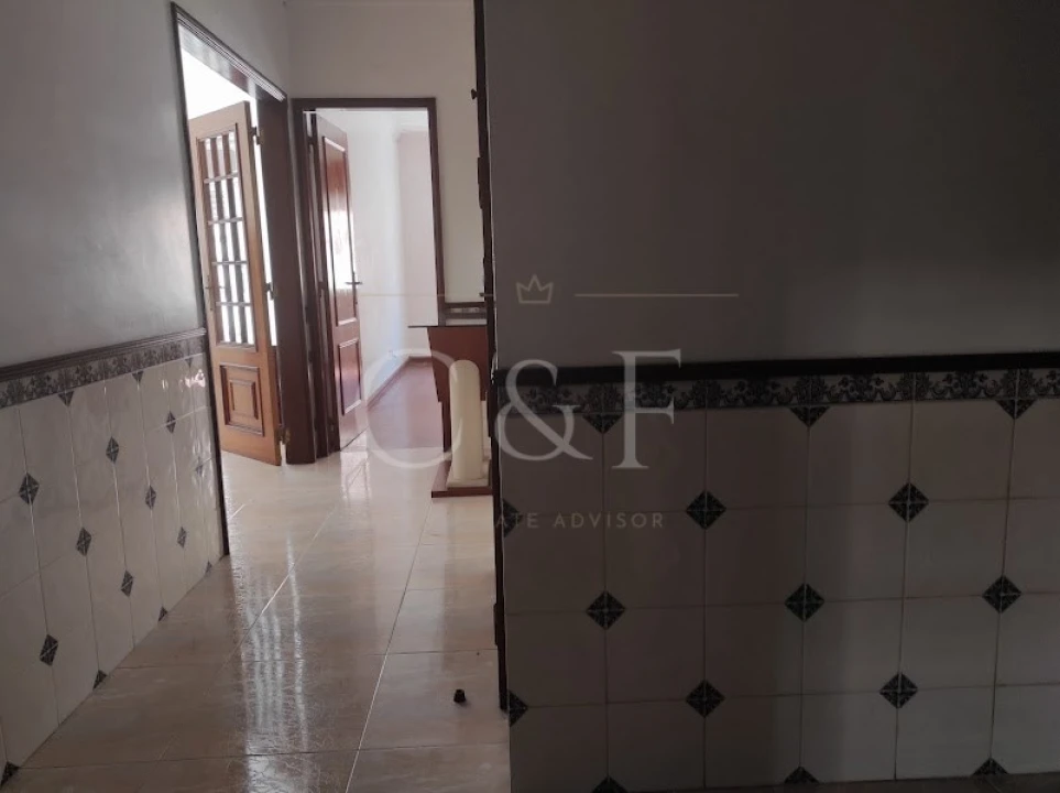 Apartamento T2 para Venda em Algueirão-Mem Martins Foto 17