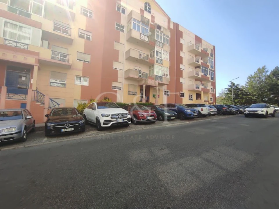 Apartamento T2 para Venda em Algueirão-Mem Martins Foto 35