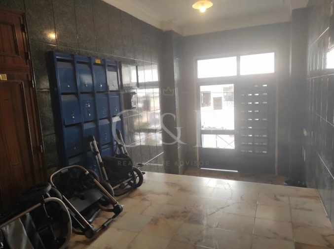 Apartamento T2 para Venda em Algueirão-Mem Martins Foto 30