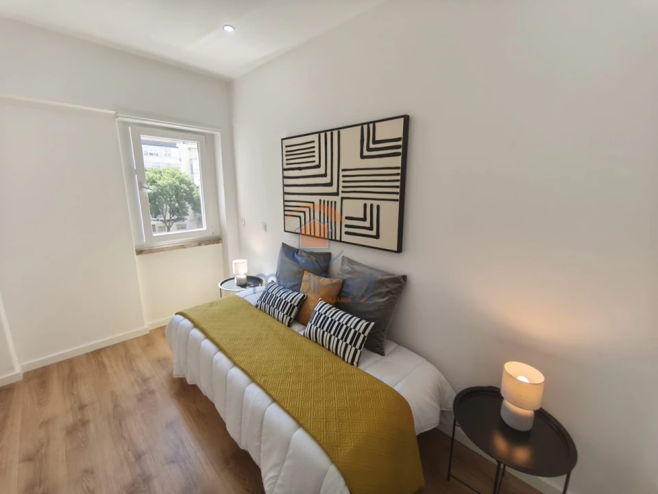 Apartamento T3 para Venda em Benfica Foto 13