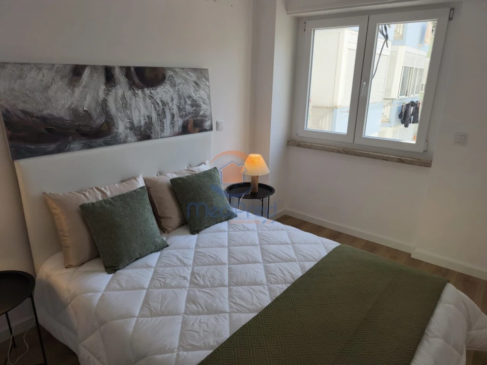 Apartamento T3 para Venda em Benfica Foto 16