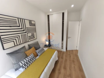 Apartamento T3 para Venda em Benfica