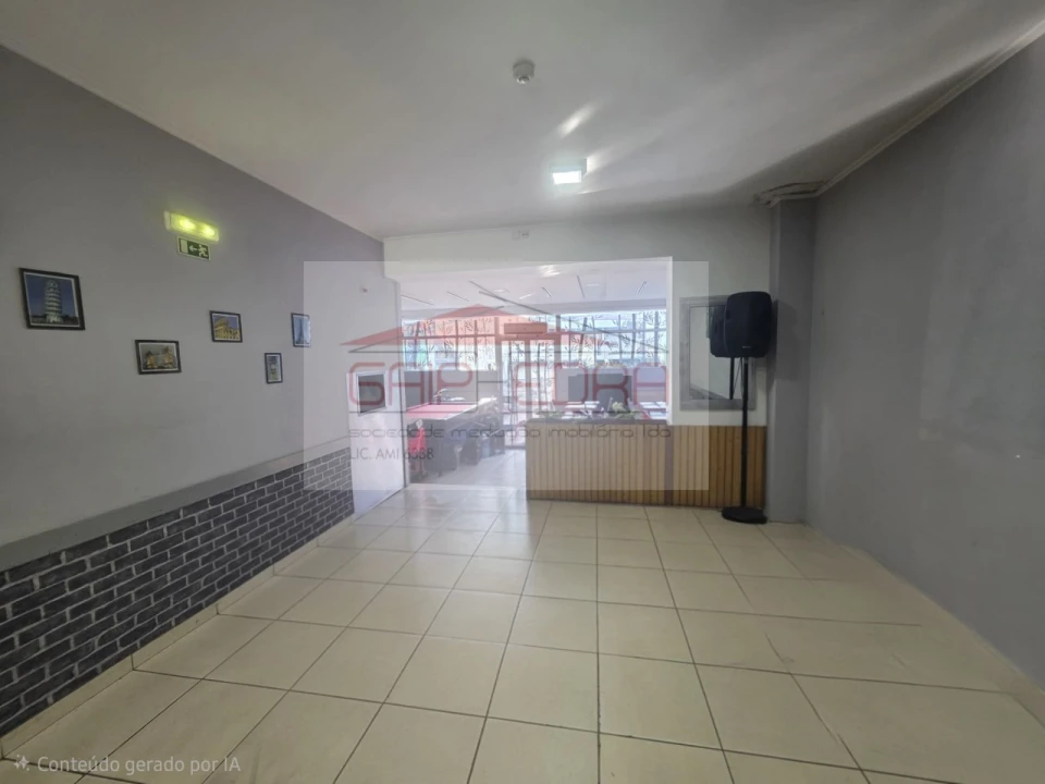 Moradia T3 para Venda em Madalena Foto 21