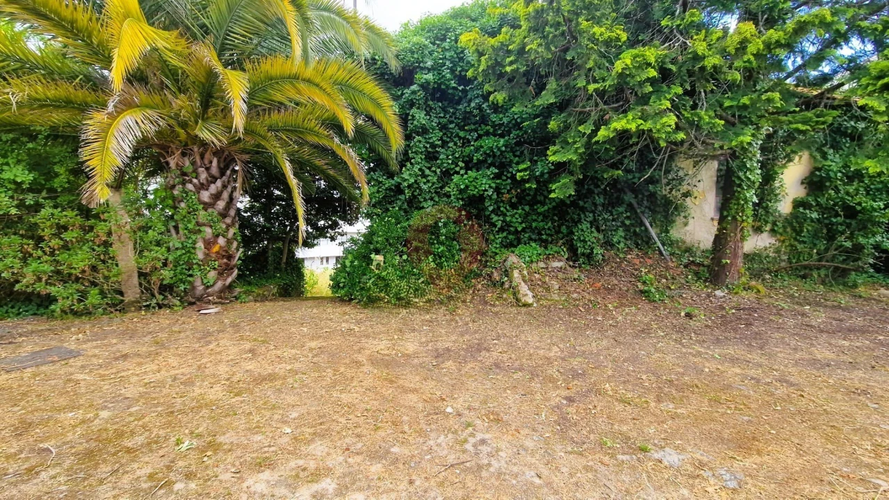 Moradia T3 para Venda em Vila e Roussas Foto 1