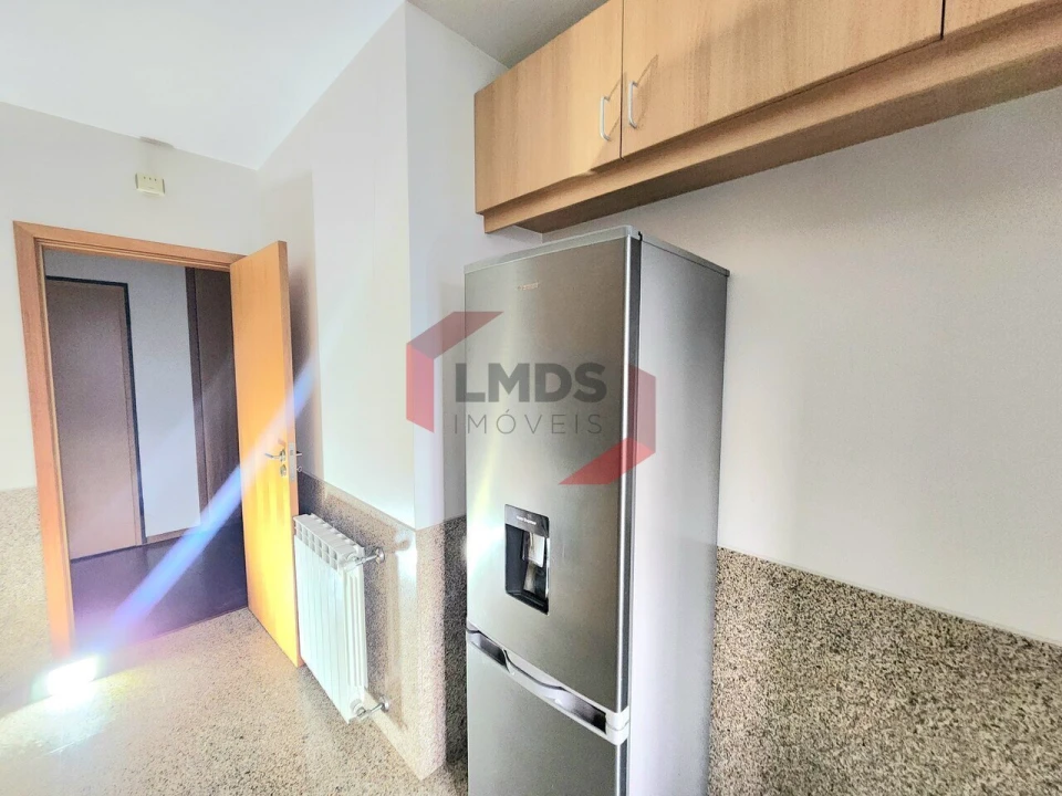 Apartamento T2 para Venda em Oliveira do Douro Foto 17