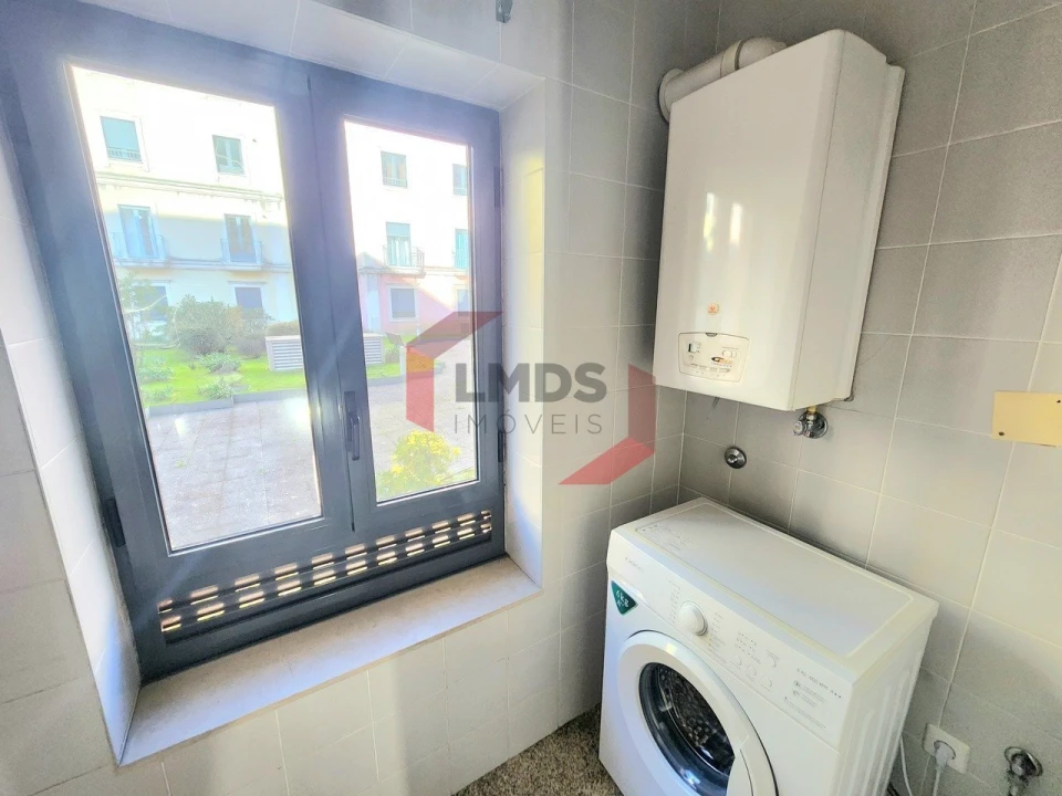 Apartamento T2 para Venda em Oliveira do Douro Foto 16