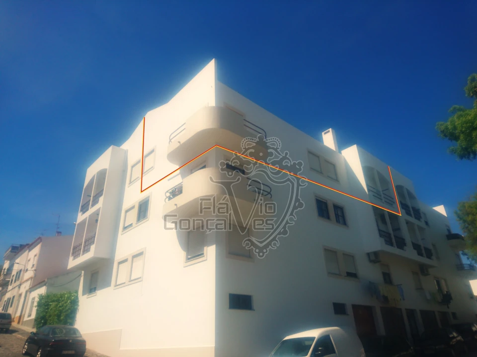 Apartamento T4 para Venda em Beja (Salvador e Santa Maria da Feira) Foto 1