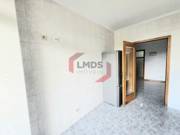Apartamento T2 para Venda em Arcozelo