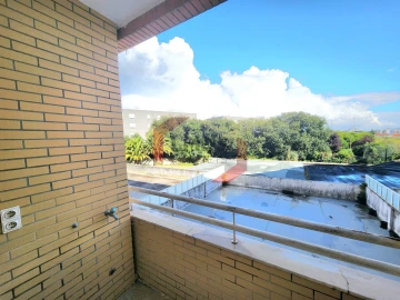 Apartamento T2 para Venda em Arcozelo