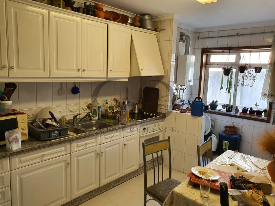 Apartamento T1 para Venda em Mafamude e Vilar do Paraíso Foto 7