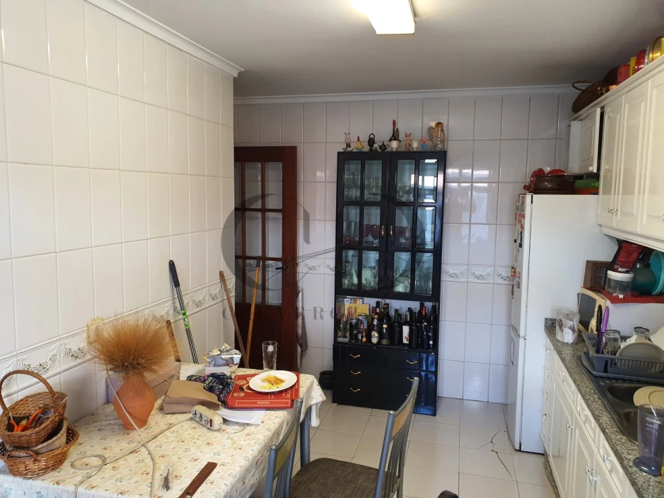 Apartamento T1 para Venda em Mafamude e Vilar do Paraíso Foto 10