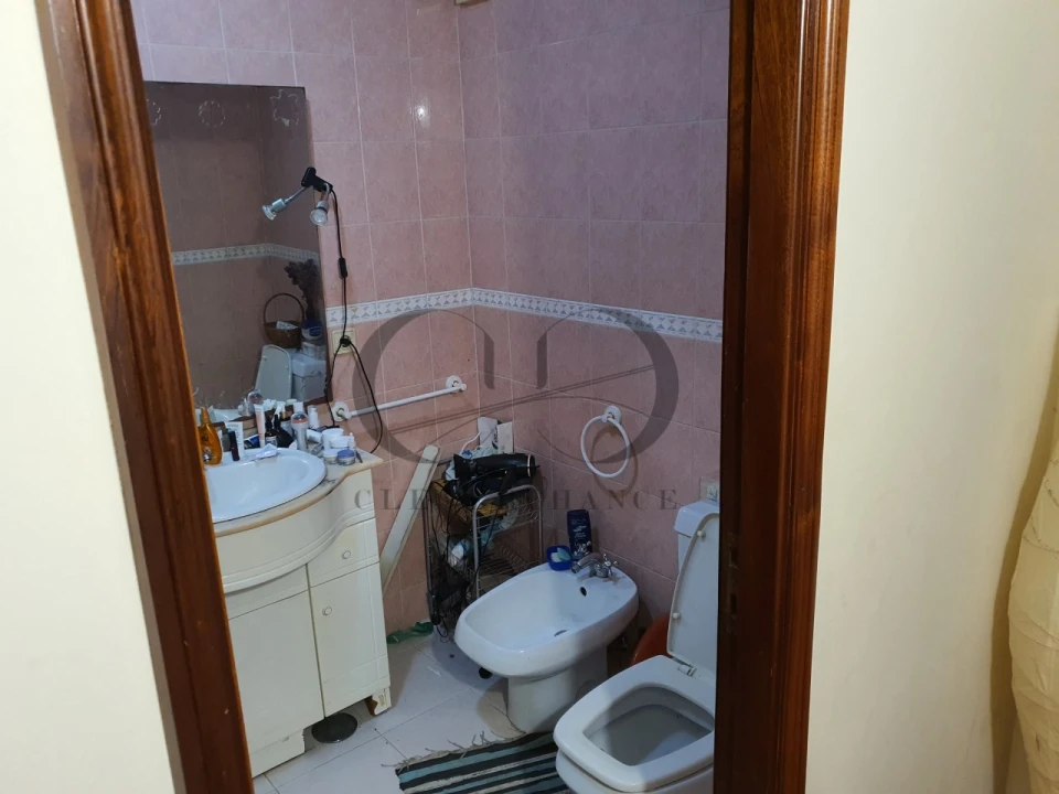 Apartamento T1 para Venda em Mafamude e Vilar do Paraíso Foto 22