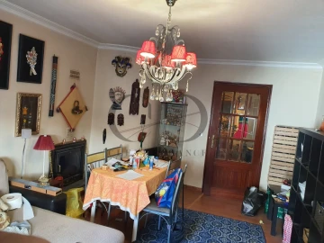 Apartamento T1 para Venda em Mafamude e Vilar do Paraíso
