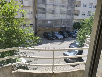 Apartamento T1 para Venda em Mafamude e Vilar do Paraíso