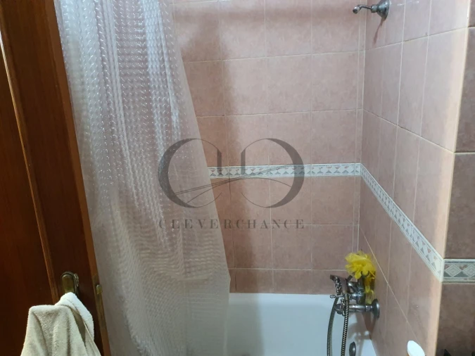 Apartamento T1 para Venda em Mafamude e Vilar do Paraíso Foto 24