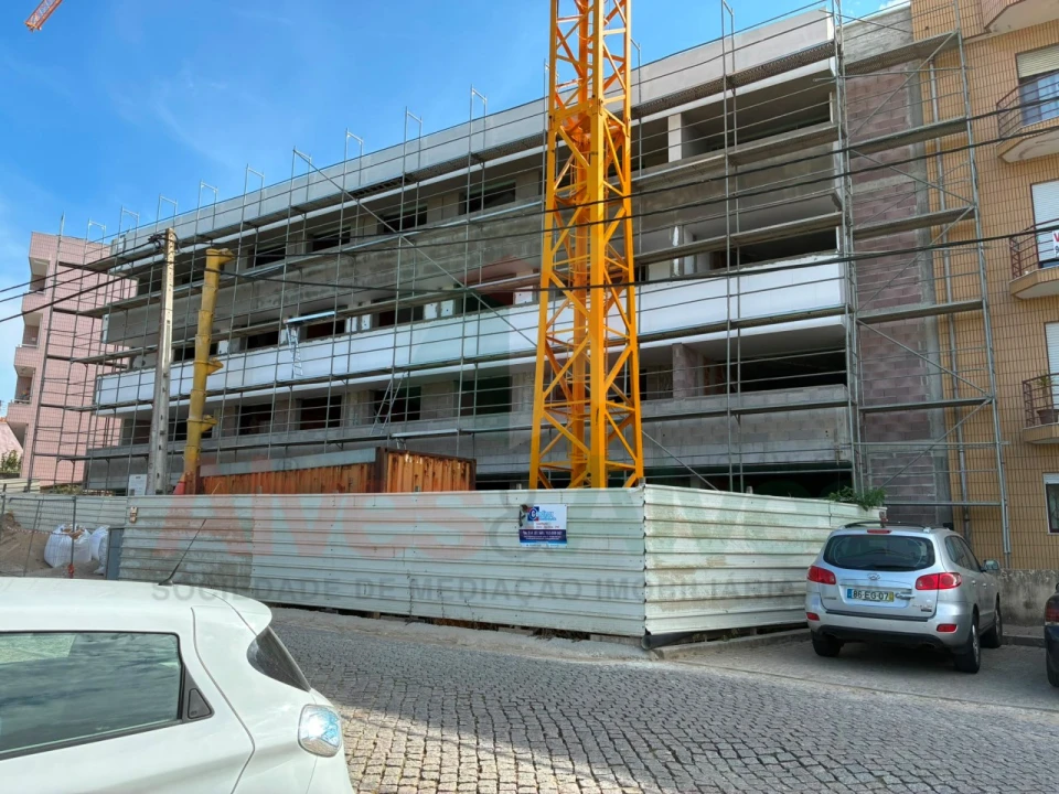 Apartamento T2 para Venda em Gulpilhares e Valadares Foto 2