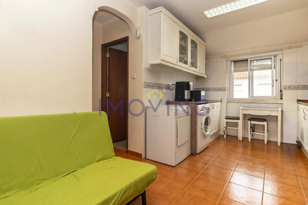 Apartamento T1 para Venda em Pontinha e Famões Foto 7