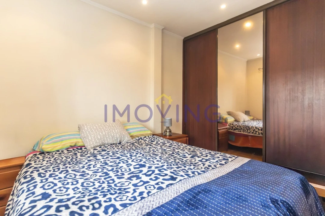 Apartamento T1 para Venda em Pontinha e Famões Foto 11