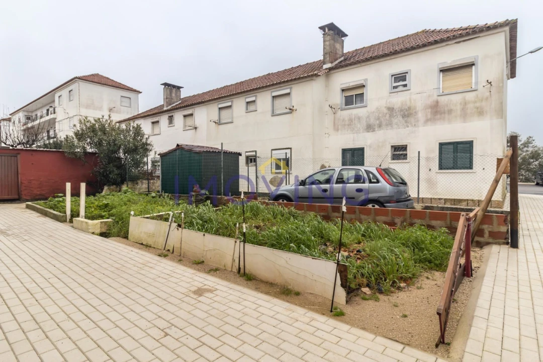 Apartamento T1 para Venda em Pontinha e Famões Foto 16