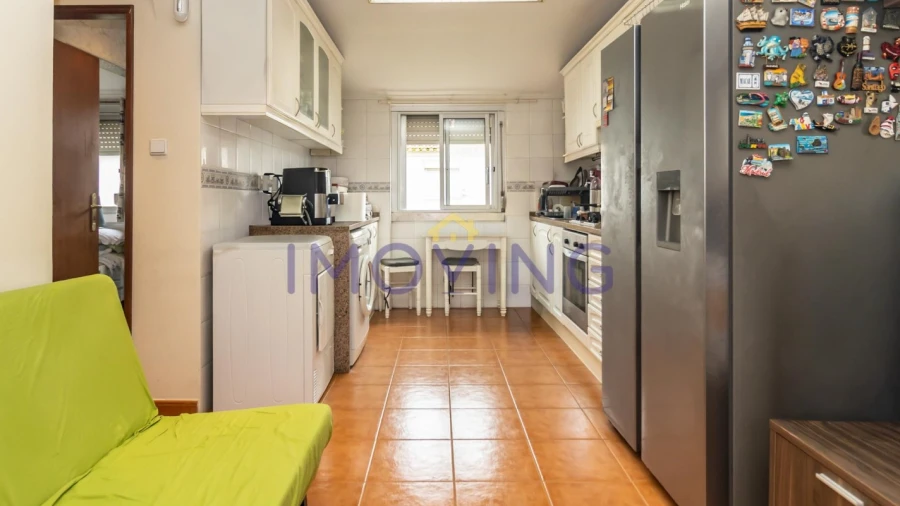 Apartamento T1 para Venda em Pontinha e Famões