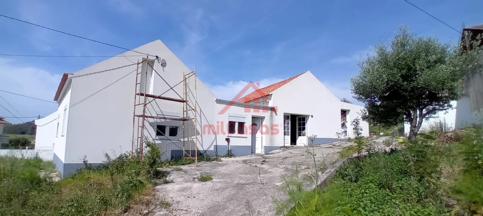 Moradia T4 para Venda em Vila Verde dos Francos Foto 1