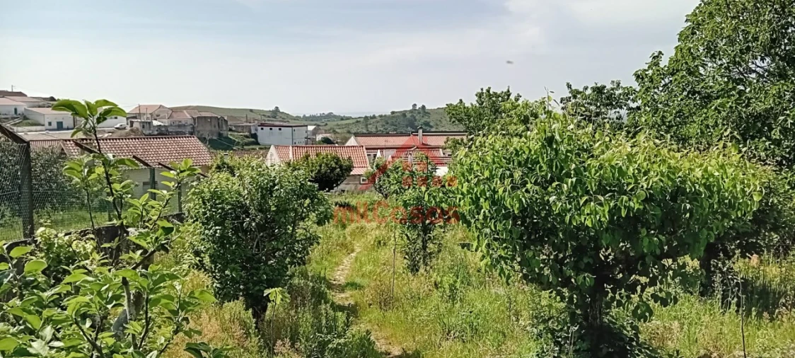 Moradia T4 para Venda em Vila Verde dos Francos Foto 11