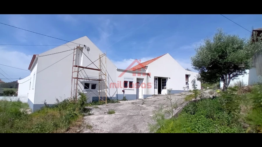 Moradia T4 para Venda em Vila Verde dos Francos