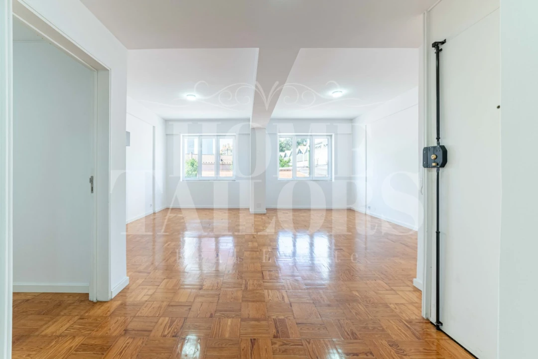 Apartamento T3 para Arrendamento em Alcantara Foto 2