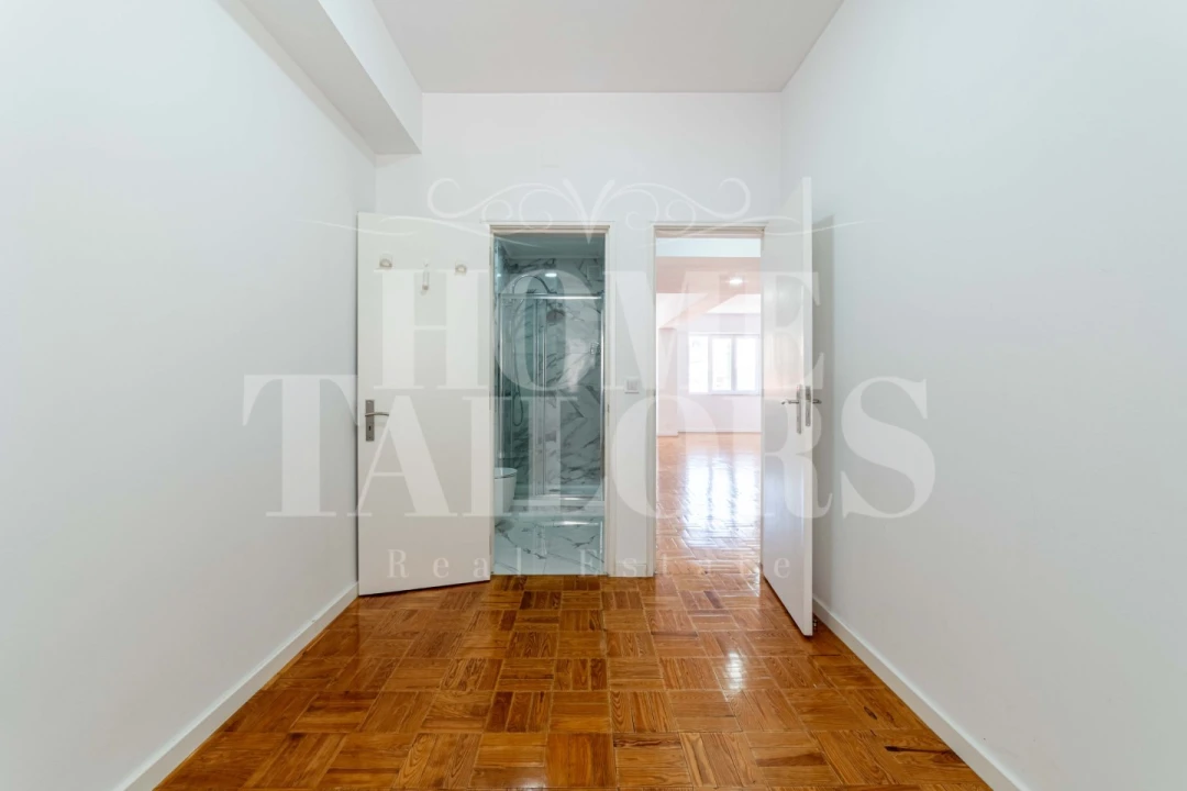 Apartamento T3 para Arrendamento em Alcantara Foto 8