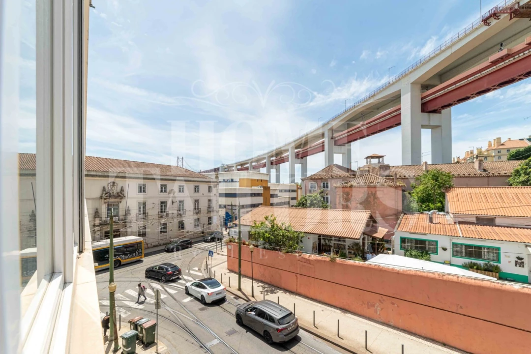 Apartamento T3 para Arrendamento em Alcantara Foto 13