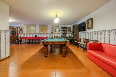 Moradia T6 para Venda em Anta e Guetim