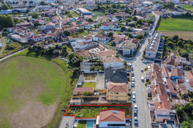 Terreno para Venda em Gulpilhares e Valadares Foto 2