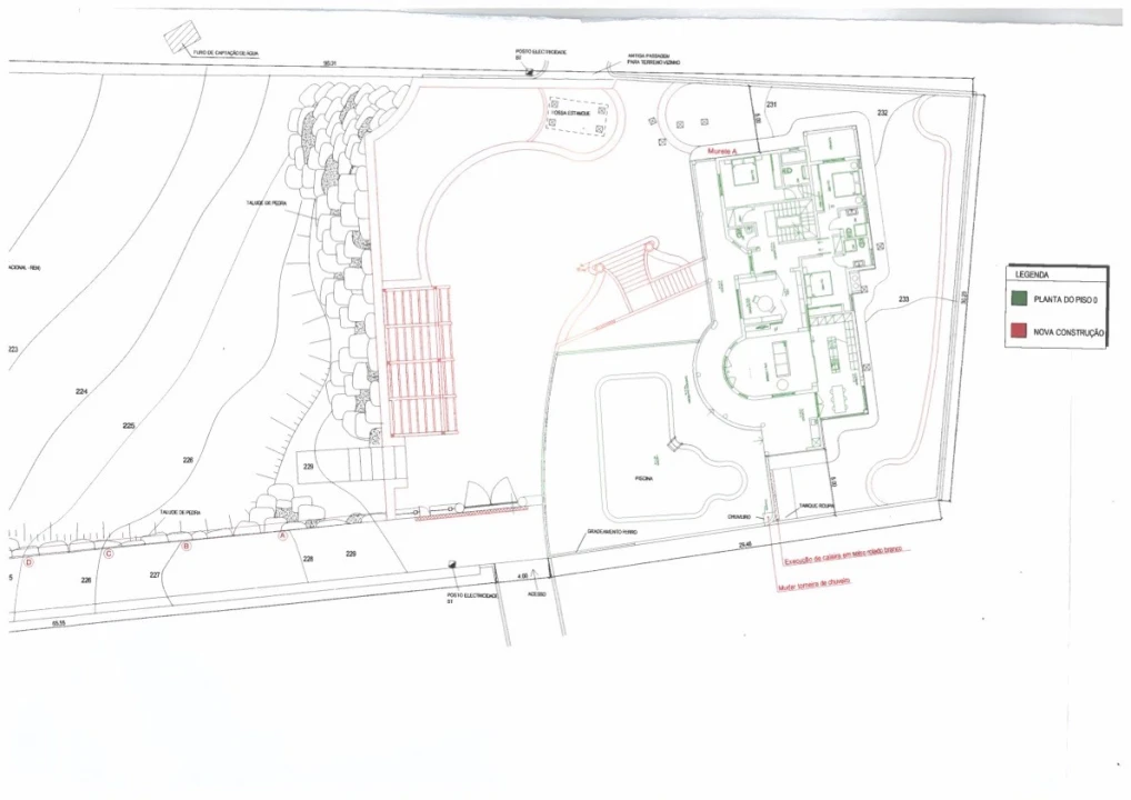 Moradia T4 para Venda em Santa Barbara de Nexe Planta 3