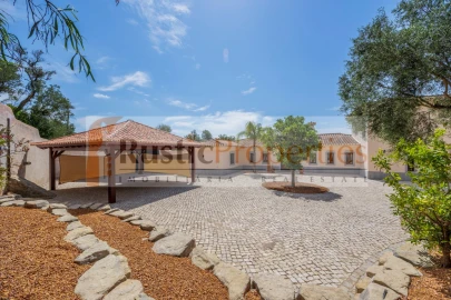 Moradia T3 para Venda em Loule (São Clemente)
