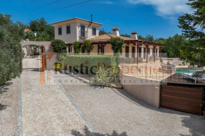 Moradia T3 para Venda em Loule (São Clemente)