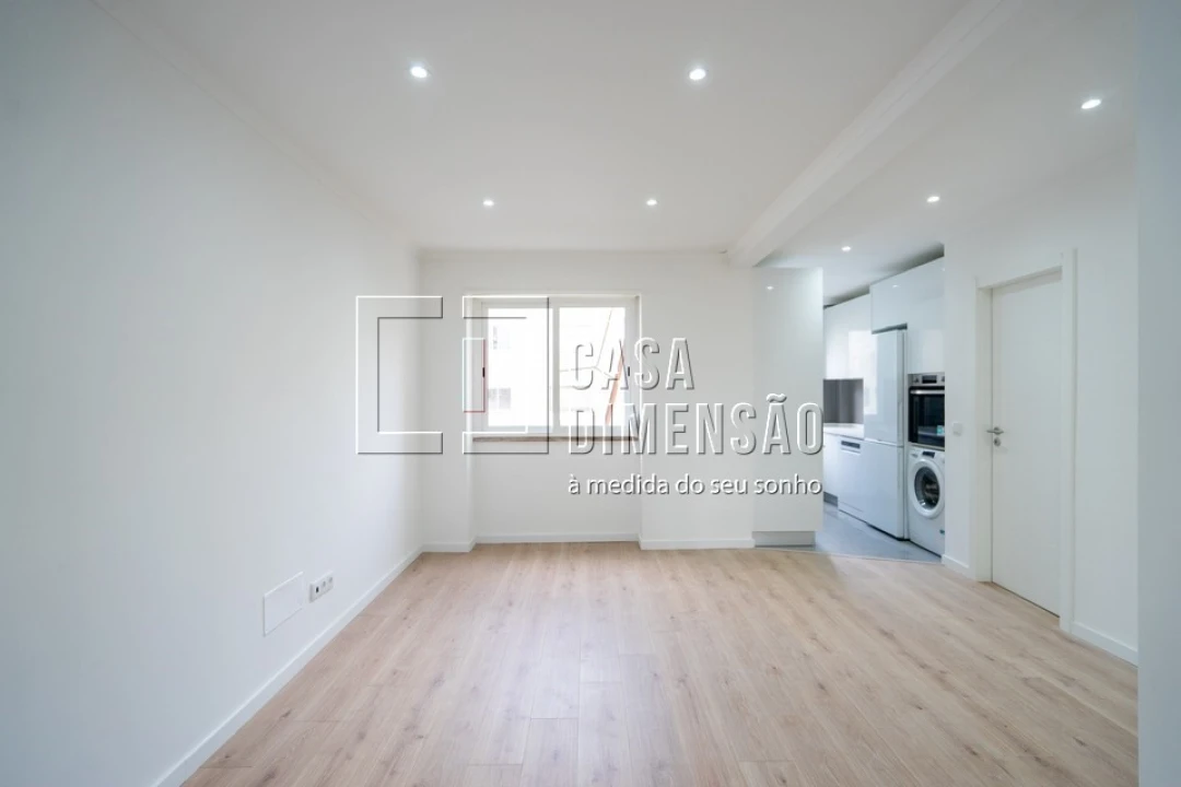 Apartamento T1 para Venda em Águas Livres Foto 9