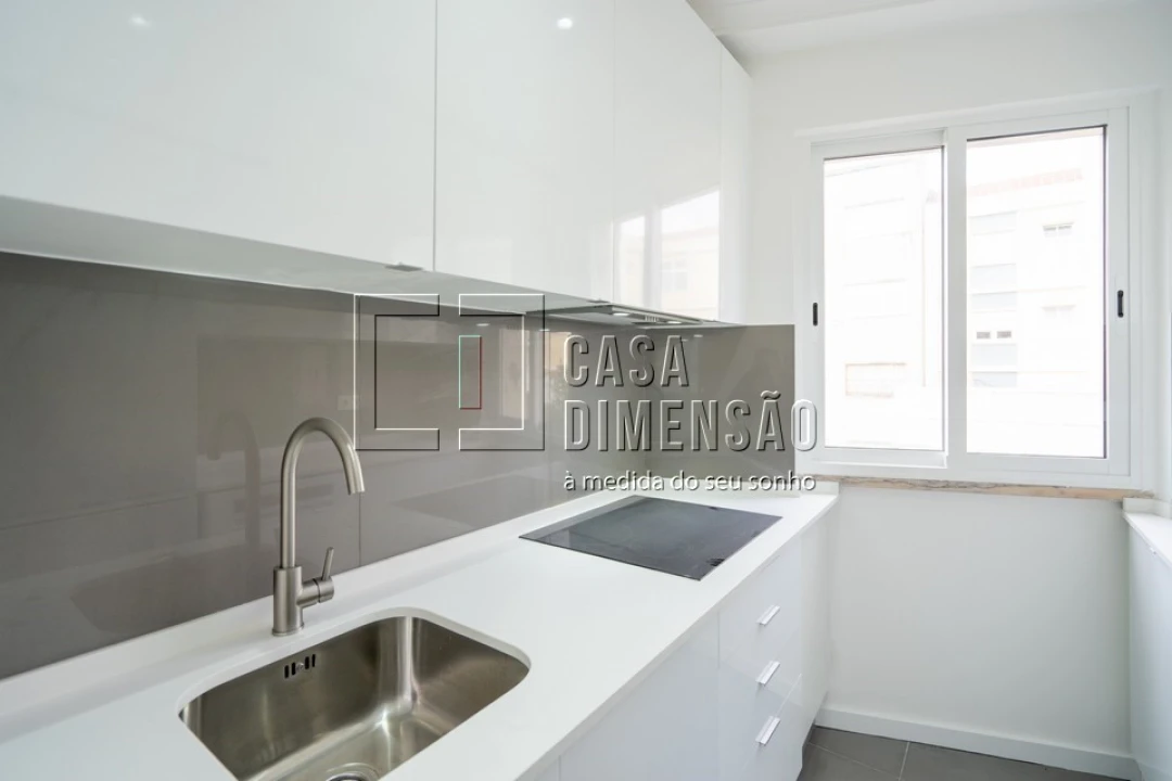Apartamento T1 para Venda em Águas Livres Foto 11