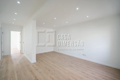 Apartamento T1 para Venda em Águas Livres