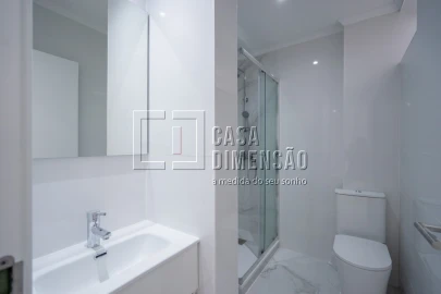 Apartamento T1 para Venda em Águas Livres