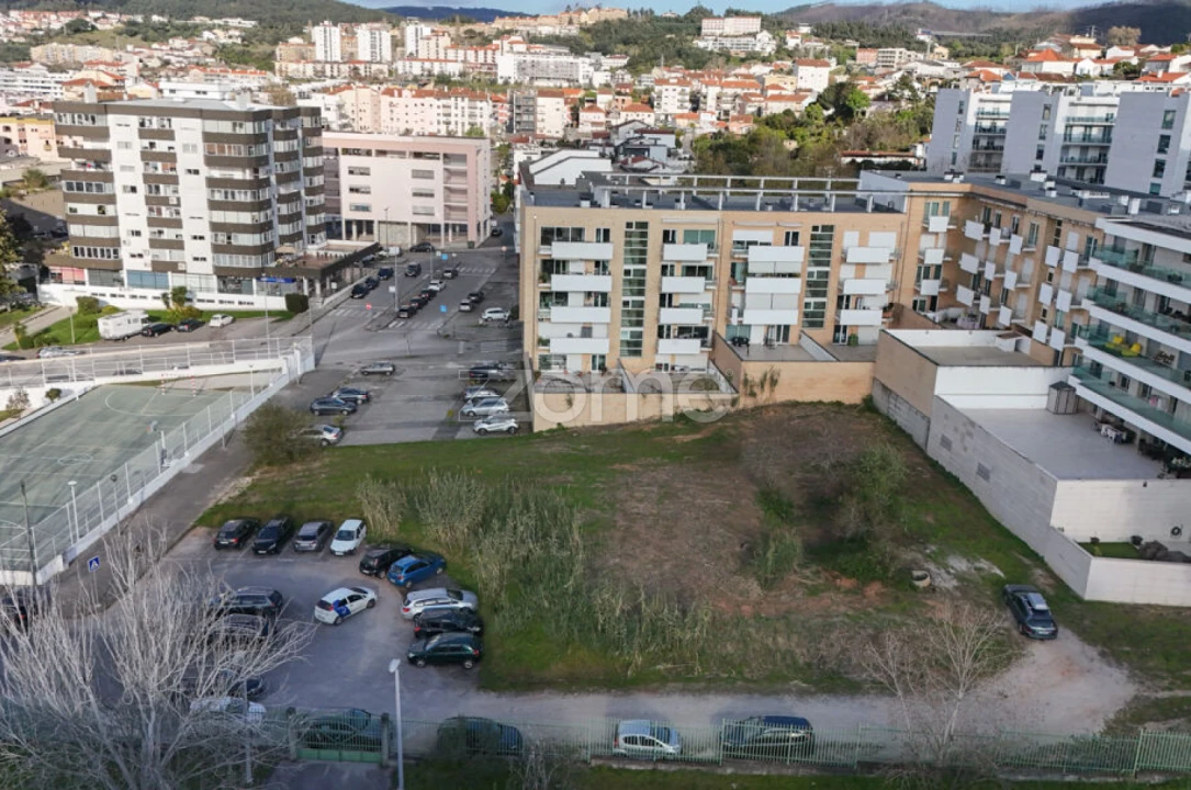 Terreno para Venda em Santo Antonio dos Olivais Foto 11