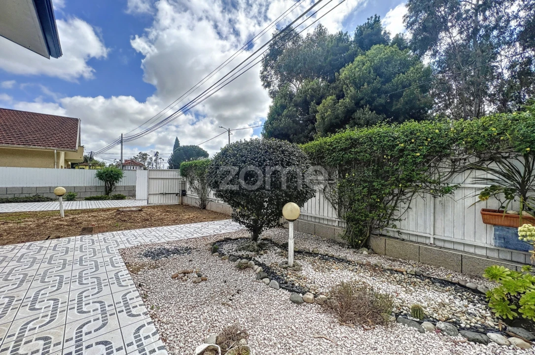 Moradia T4 para Venda em Fiães Foto 26